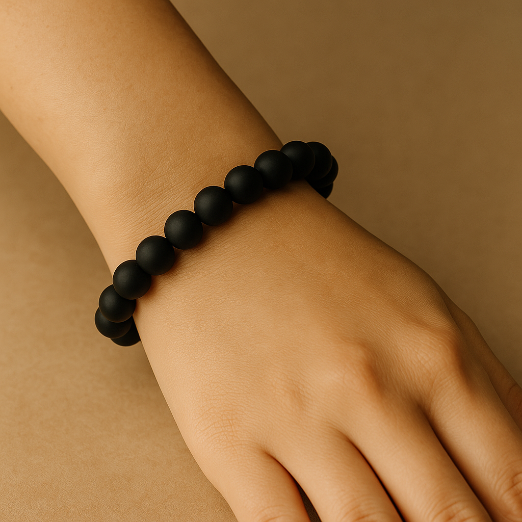 Pulsera Ónix Mate Natural 8mm (fuerza y enfoque personal)